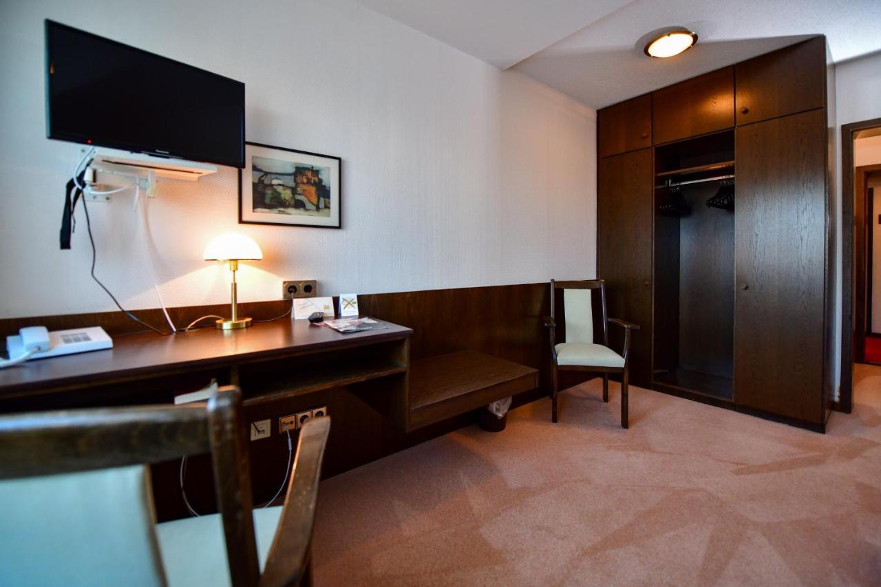 Hotel Zur Post Balve Exterior foto