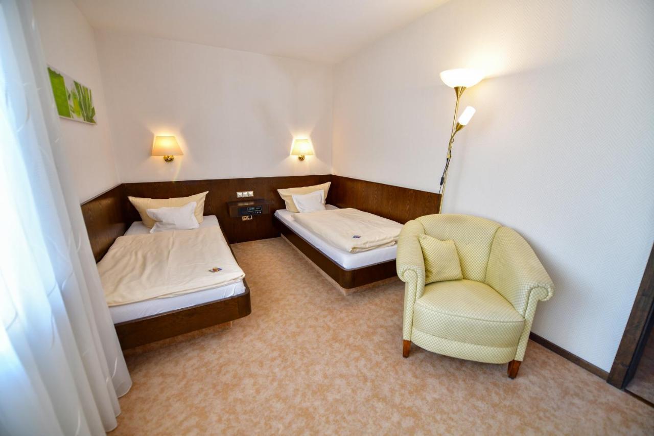 Hotel Zur Post Balve Exterior foto